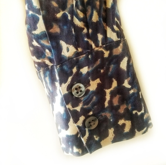 ANN TAYLOR SILK Longsleeve blouse button down  size 00P - Picture 5 of 5